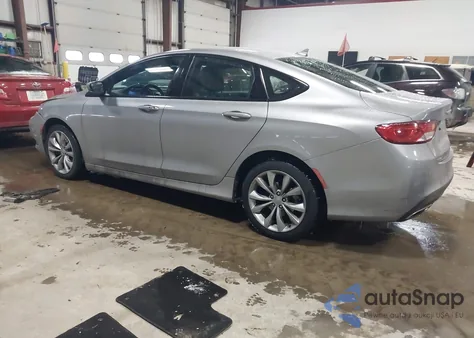 2016 Chrysler 200 S z USA, uszkodzony, nr VIN 1C3CCCDG0GN100632